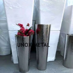Teardrop Metal Floor Vases